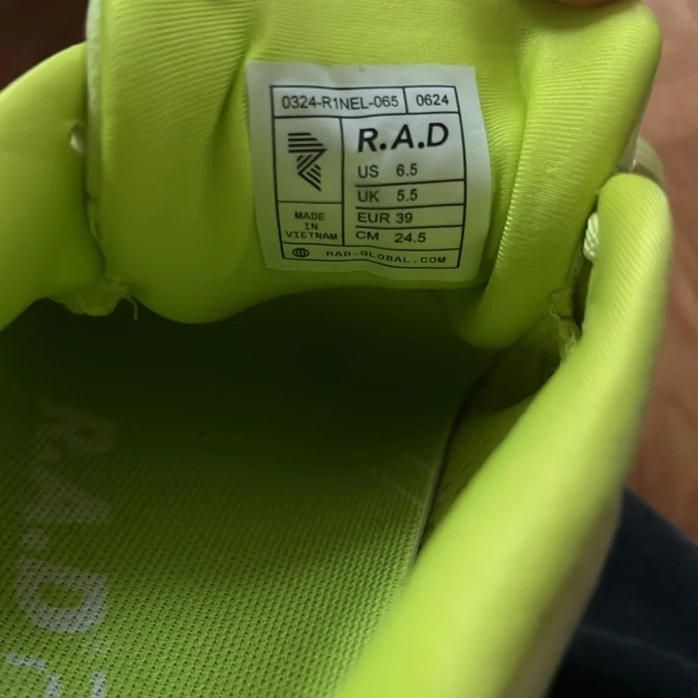 R.A.D R-1 shoes - Picture 5 of 5
